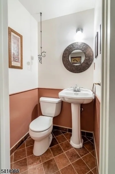 606 Robin Road Hillsborough, NJ 08844 - Photo 14 of 18