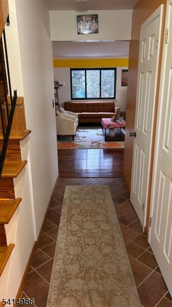 606 Robin Road Hillsborough, NJ 08844 - Photo 6 of 18