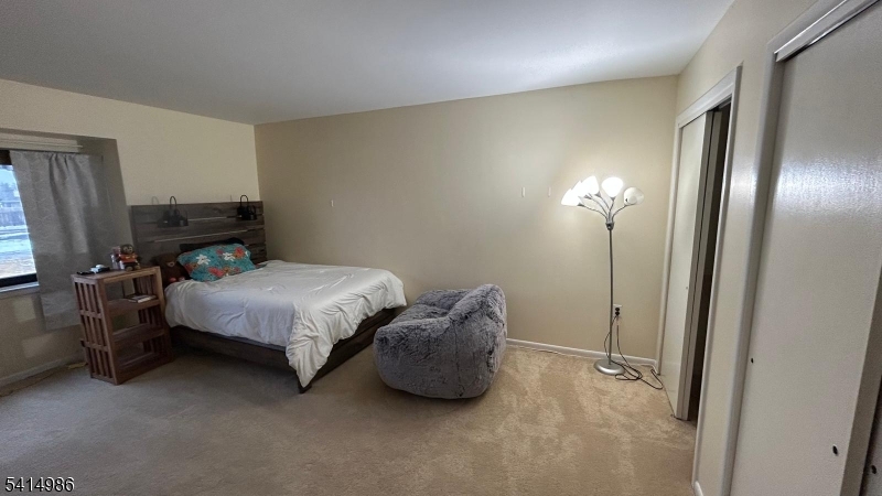 606 Robin Road Hillsborough, NJ 08844 - Photo 10 of 18