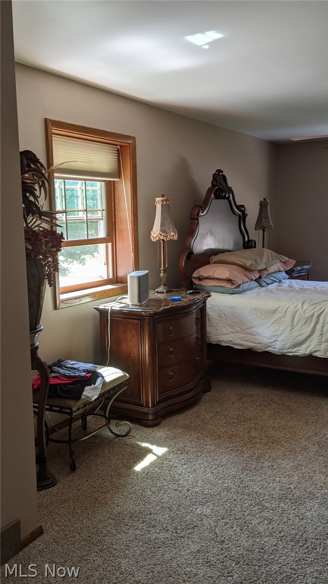 849 Upton Road Youngstown, OH 44509 - Photo 22 of 33 Bedroom