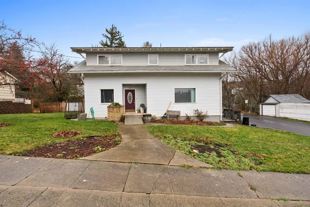 $379,000 | 1002 South Mill Street, Colfax, WA 99111