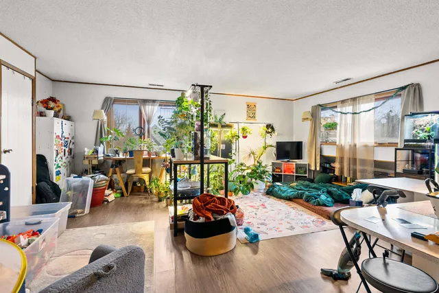 $379,000 | 1002 South Mill Street, Colfax, WA 99111