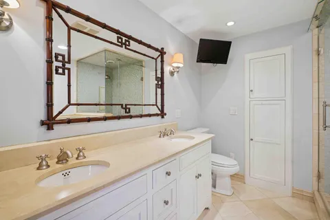 $12,000 | 5969 North Shore Drive, Whitefish Bay, WI 53217