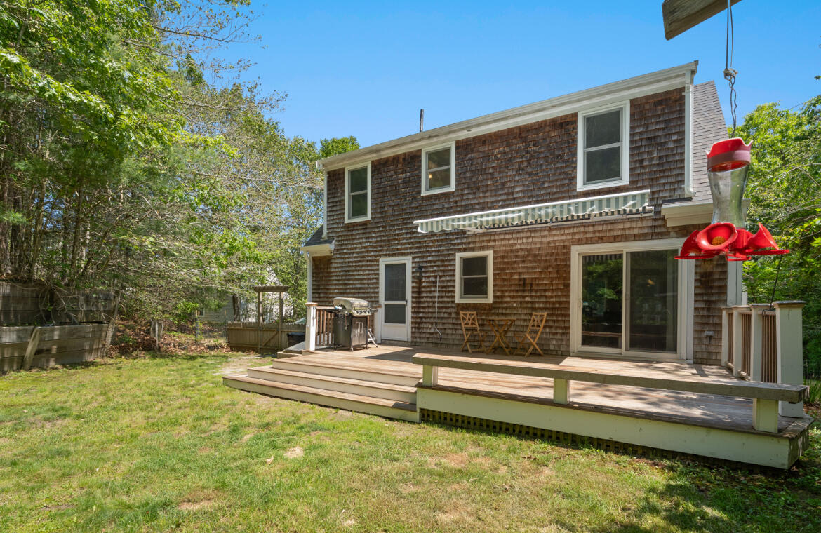 20 Jones Road Mashpee, MA 02649 - Photo 21 of 22 Backyard