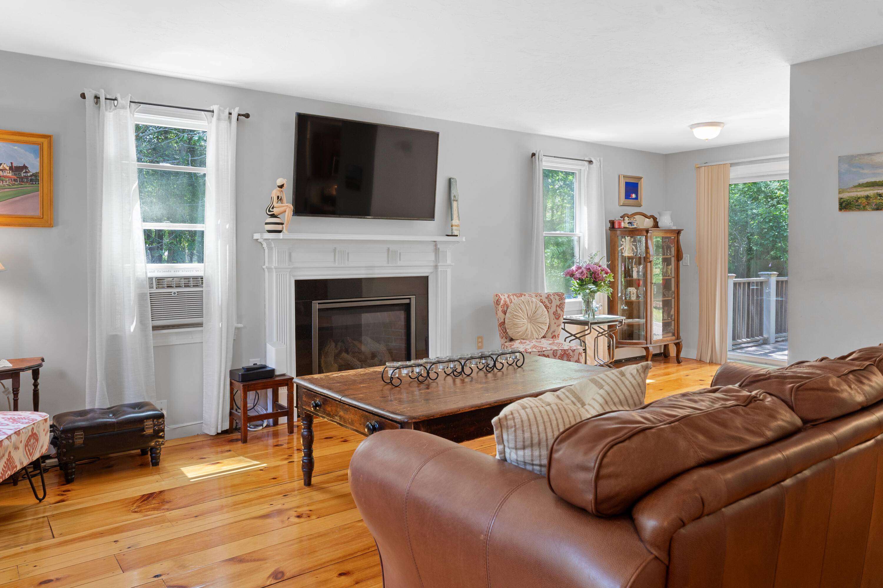 20 Jones Road Mashpee, MA 02649 - Photo 3 of 22 DSC01729