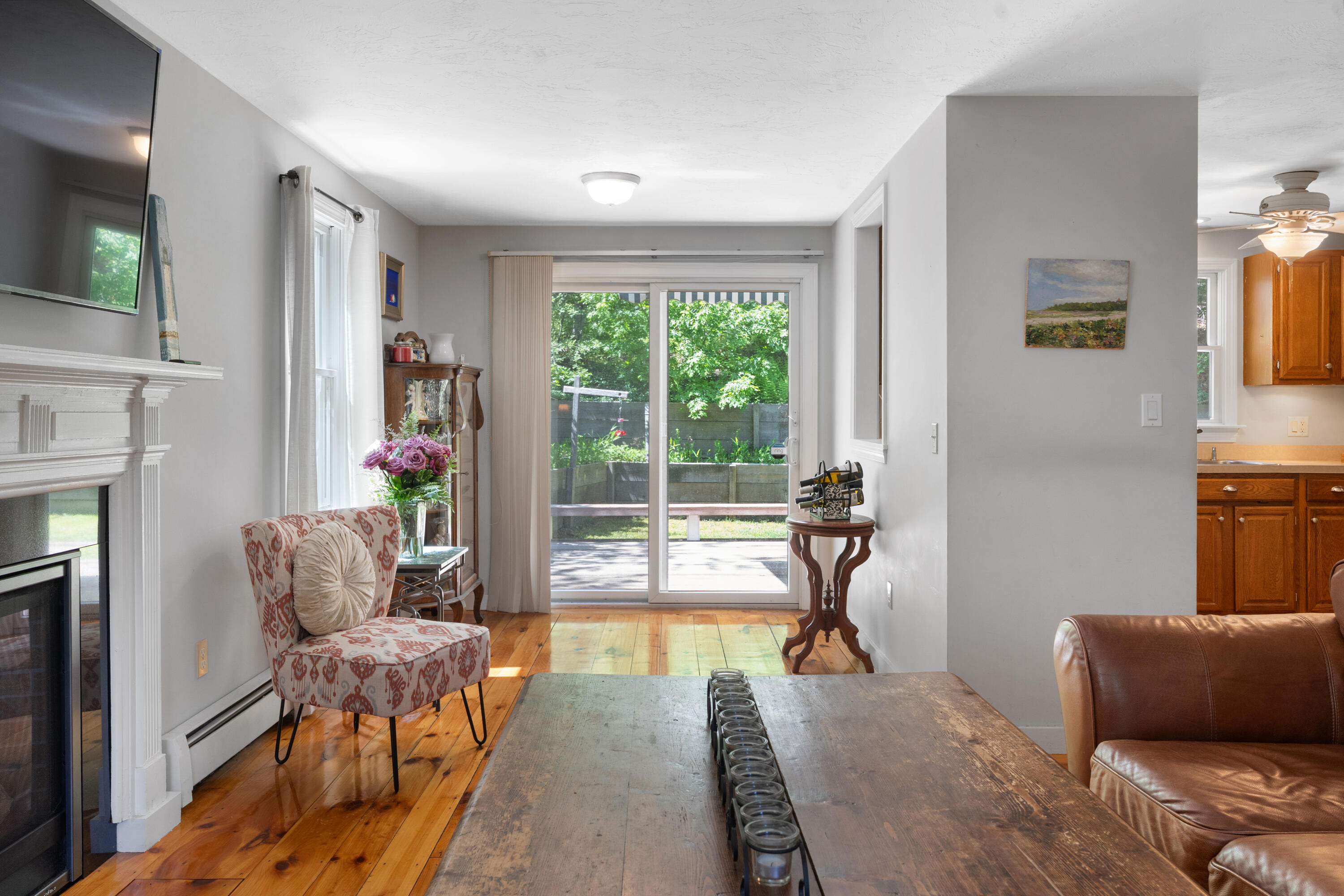 20 Jones Road Mashpee, MA 02649 - Photo 5 of 22 DSC01708