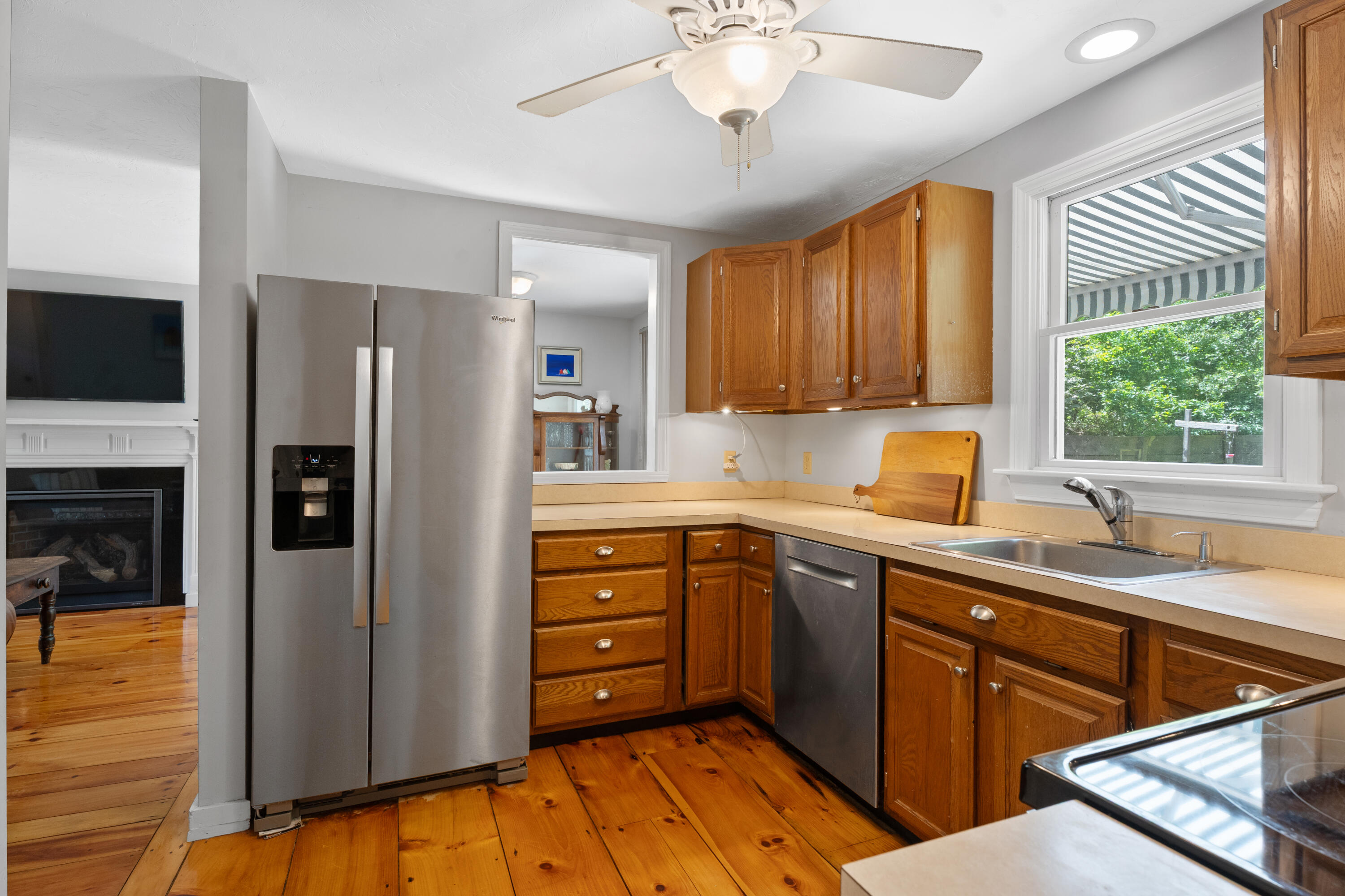 20 Jones Road Mashpee, MA 02649 - Photo 6 of 22 DSC01702