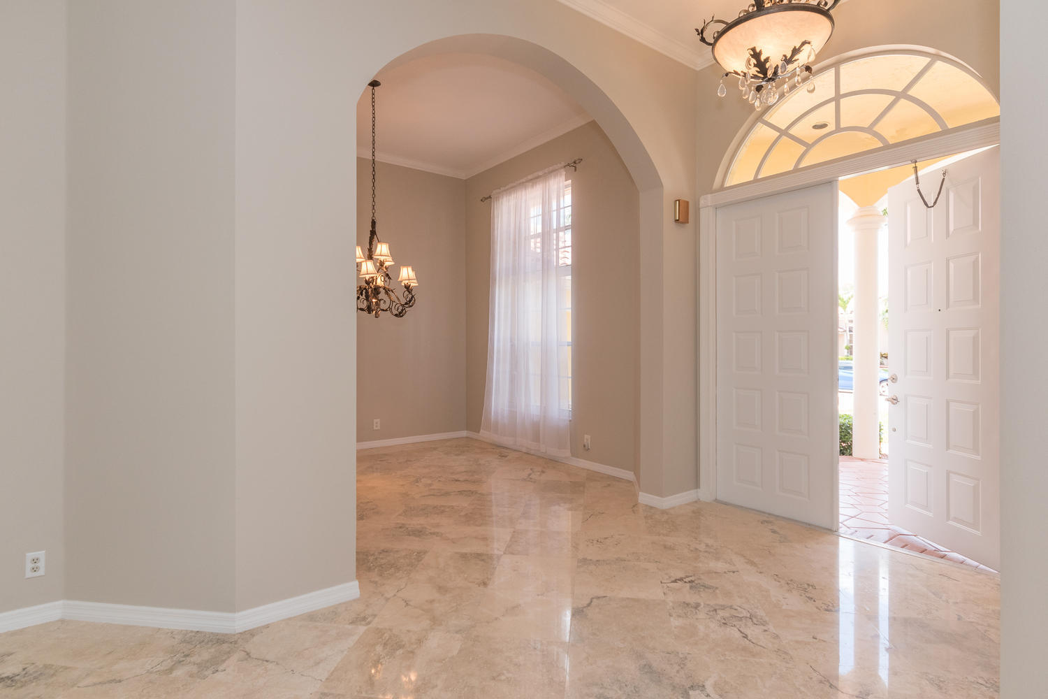 19249 Bay Leaf Court Boca Raton, FL 33498 - Photo 6 of 71 wg6
