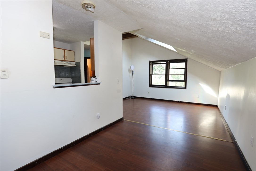 7-9 Salter Place Rochester, NY 14613 - Photo 13 of 25 The upstairs unit living area