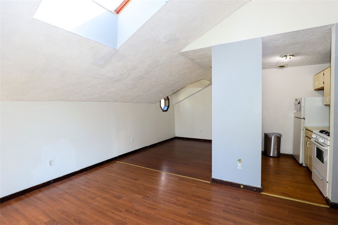 7-9 Salter Place Rochester, NY 14613 - Photo 15 of 25