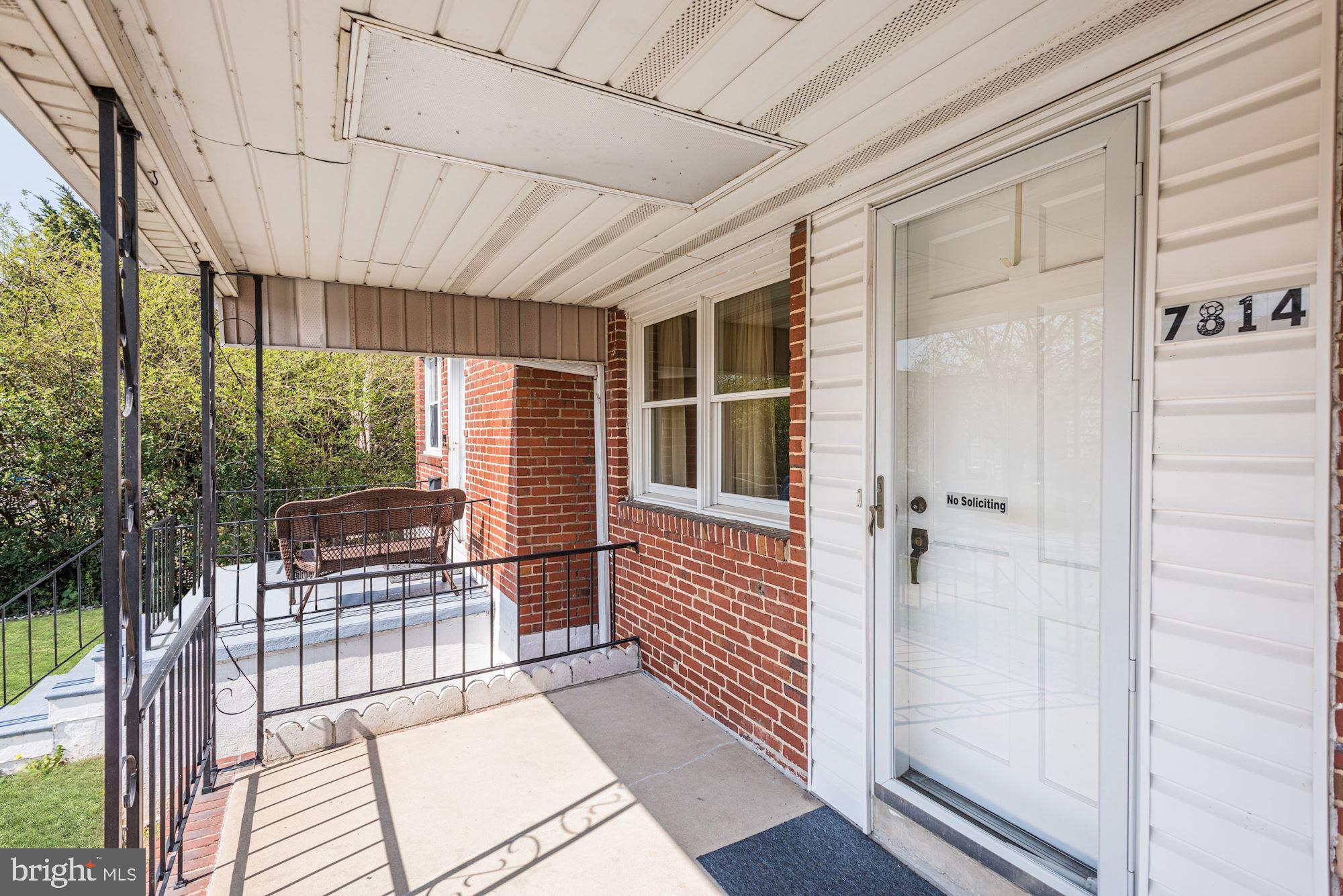 7814 Wynbrook Road Baltimore, MD 21224 - Photo 4 of 26 Welcome Home!