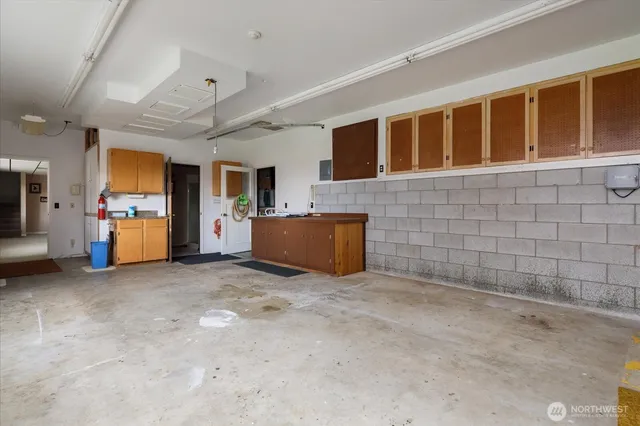 $630,000 | 622 Southwest Fairhaven Drive, Oak Harbor, WA 98277