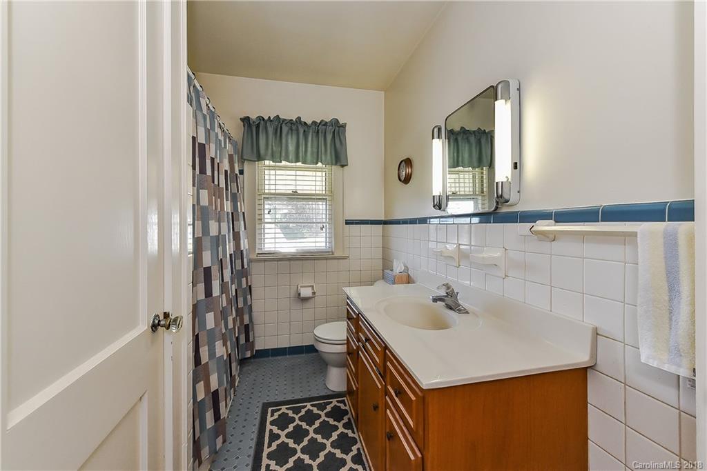 4131 County Home Road Conover, NC 28613 - Photo 15 of 29 Gallery Image 15