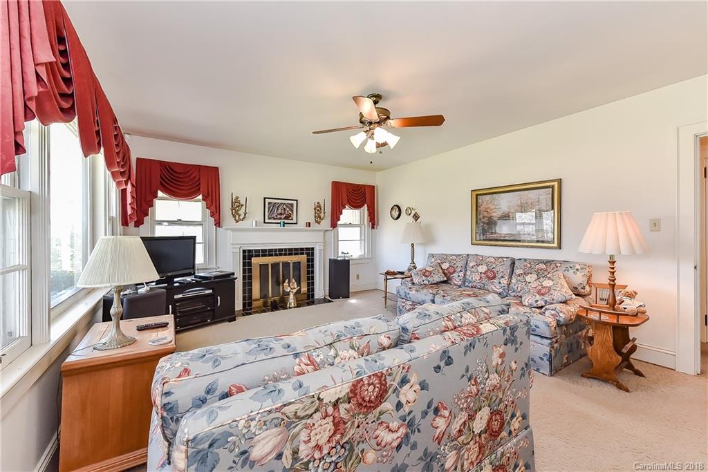 4131 County Home Road Conover, NC 28613 - Photo 3 of 29 Gallery Image 3
