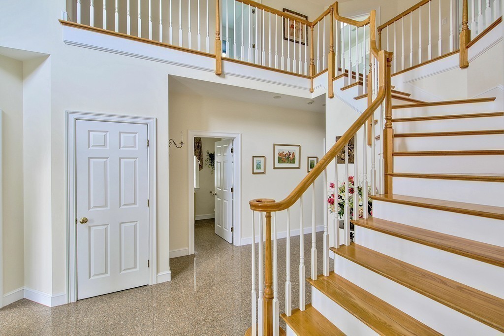 204 Davis Road Carlisle, MA 01741 - Photo 8 of 28 Gallery Image 8