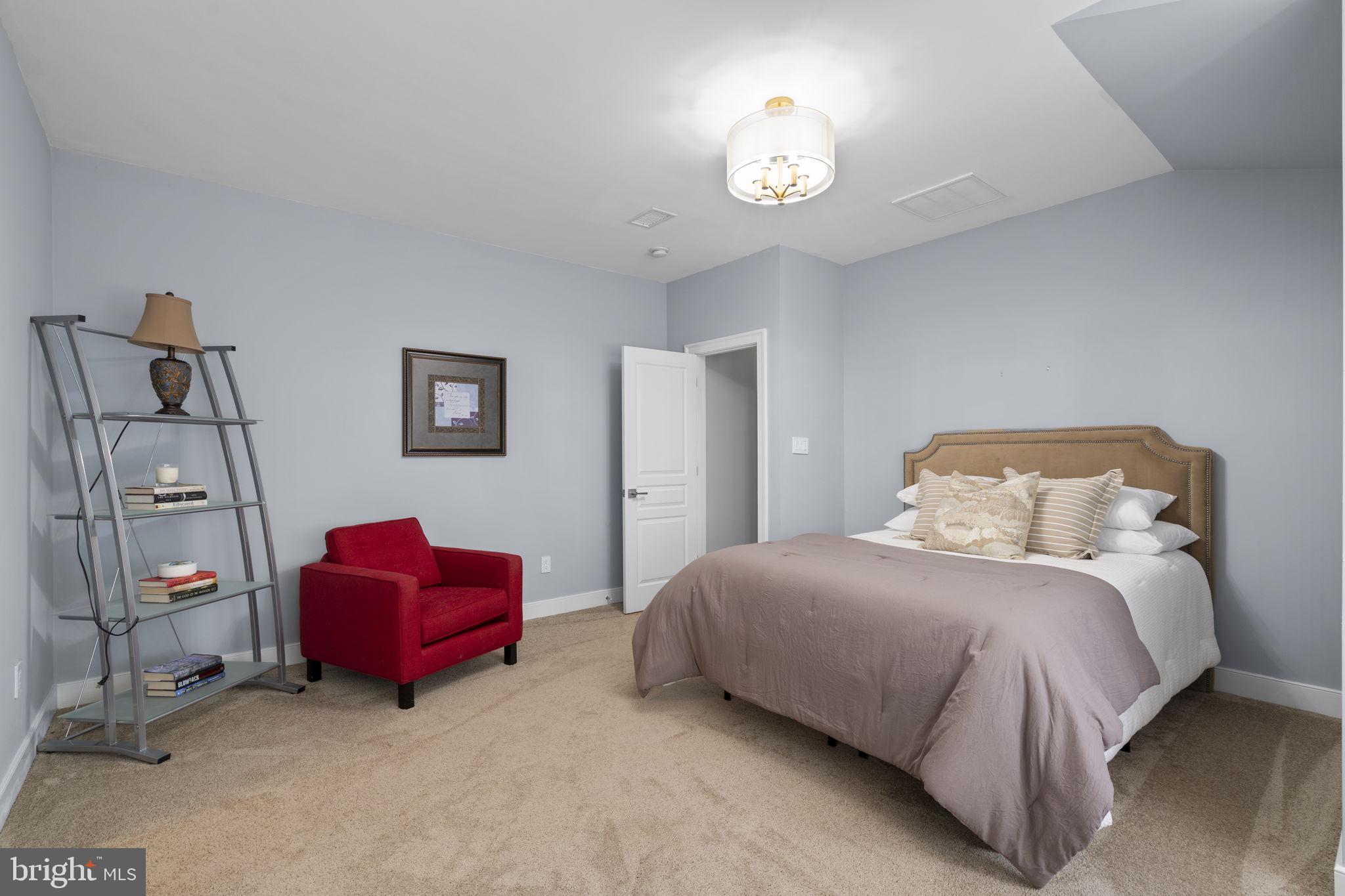 18429 Woodburn Road Leesburg, VA 20175 - Photo 45 of 82