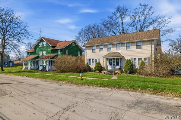 $350,000 | 552 24th Street, Niagara Falls, NY 14301