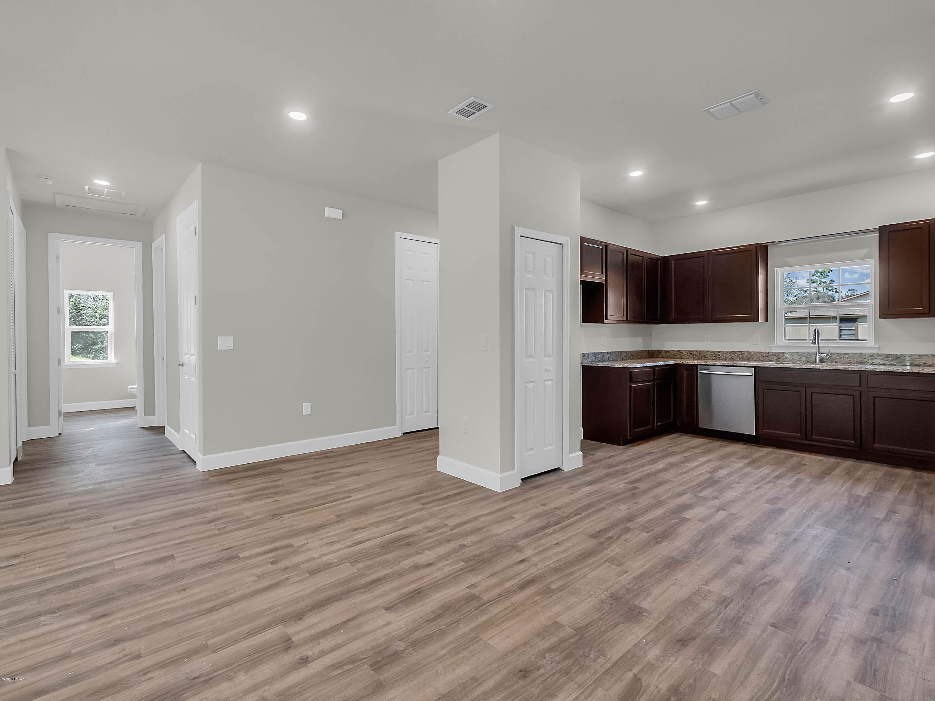 2690 Laurel Road DeLand, FL 32724 - Photo 5 of 16 2690-laurel-road--deland--fl-32724----12