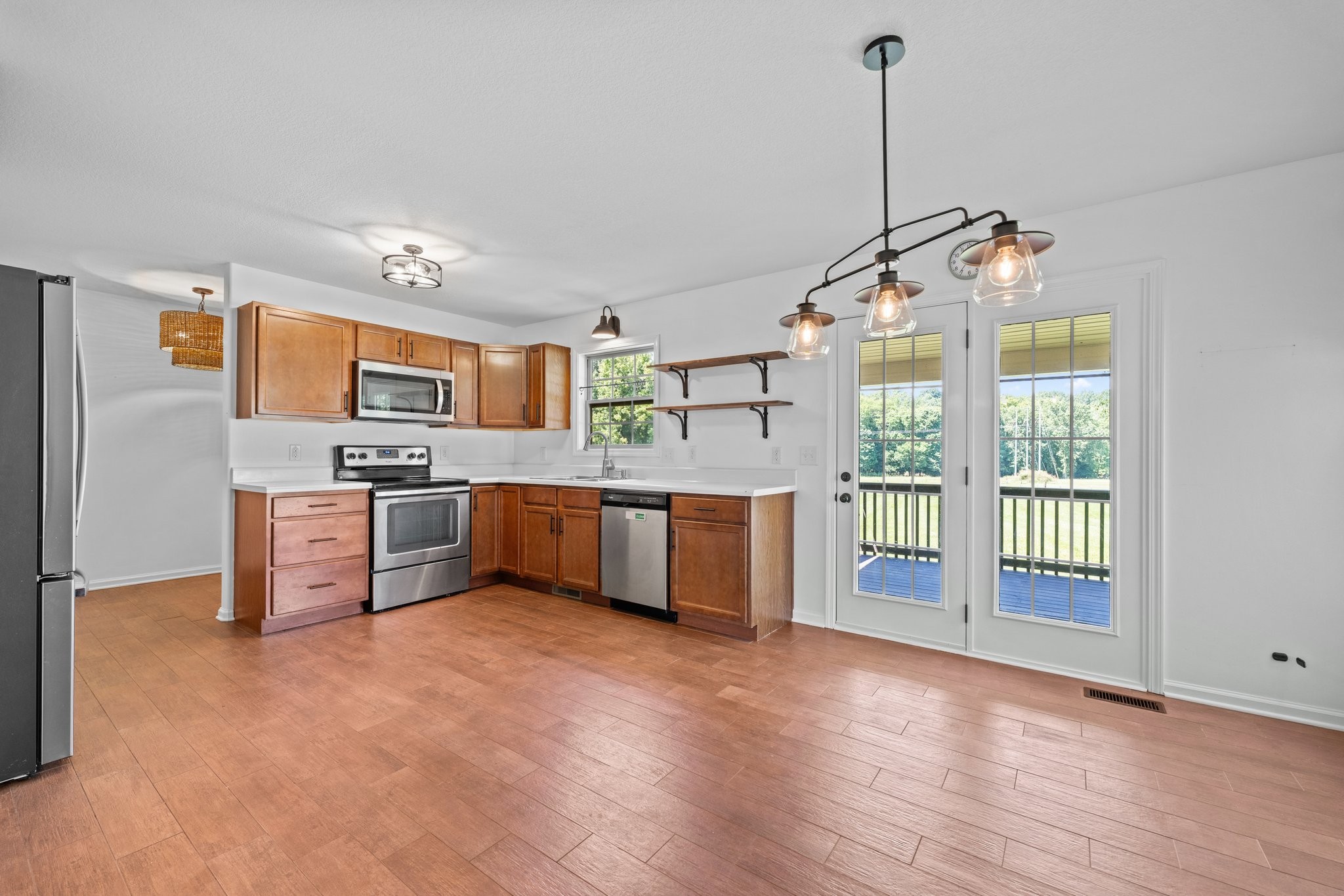 1335 Garrettsburg Road Clarksville, TN 37042 - Photo 13 of 41