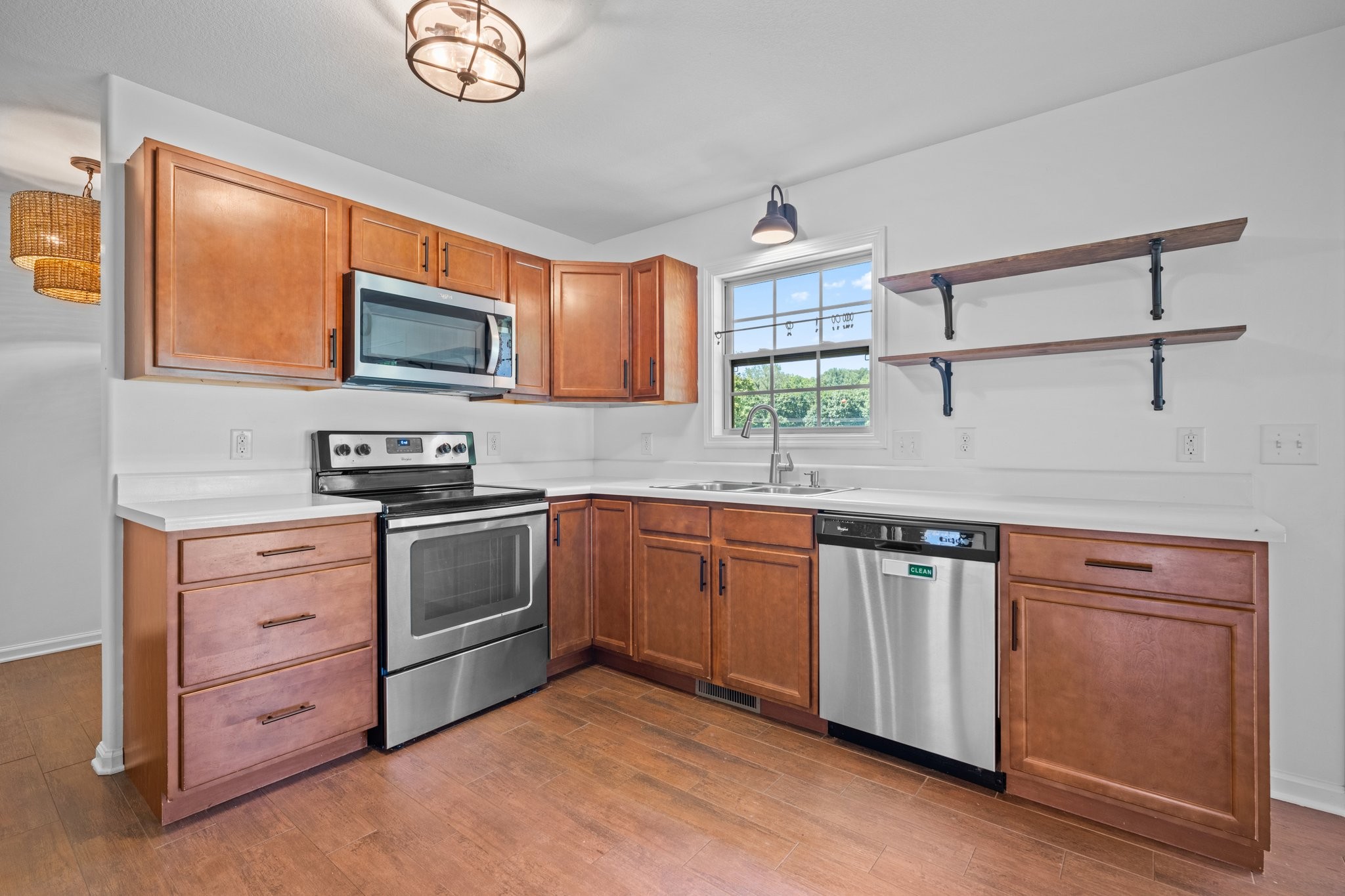 1335 Garrettsburg Road Clarksville, TN 37042 - Photo 14 of 41