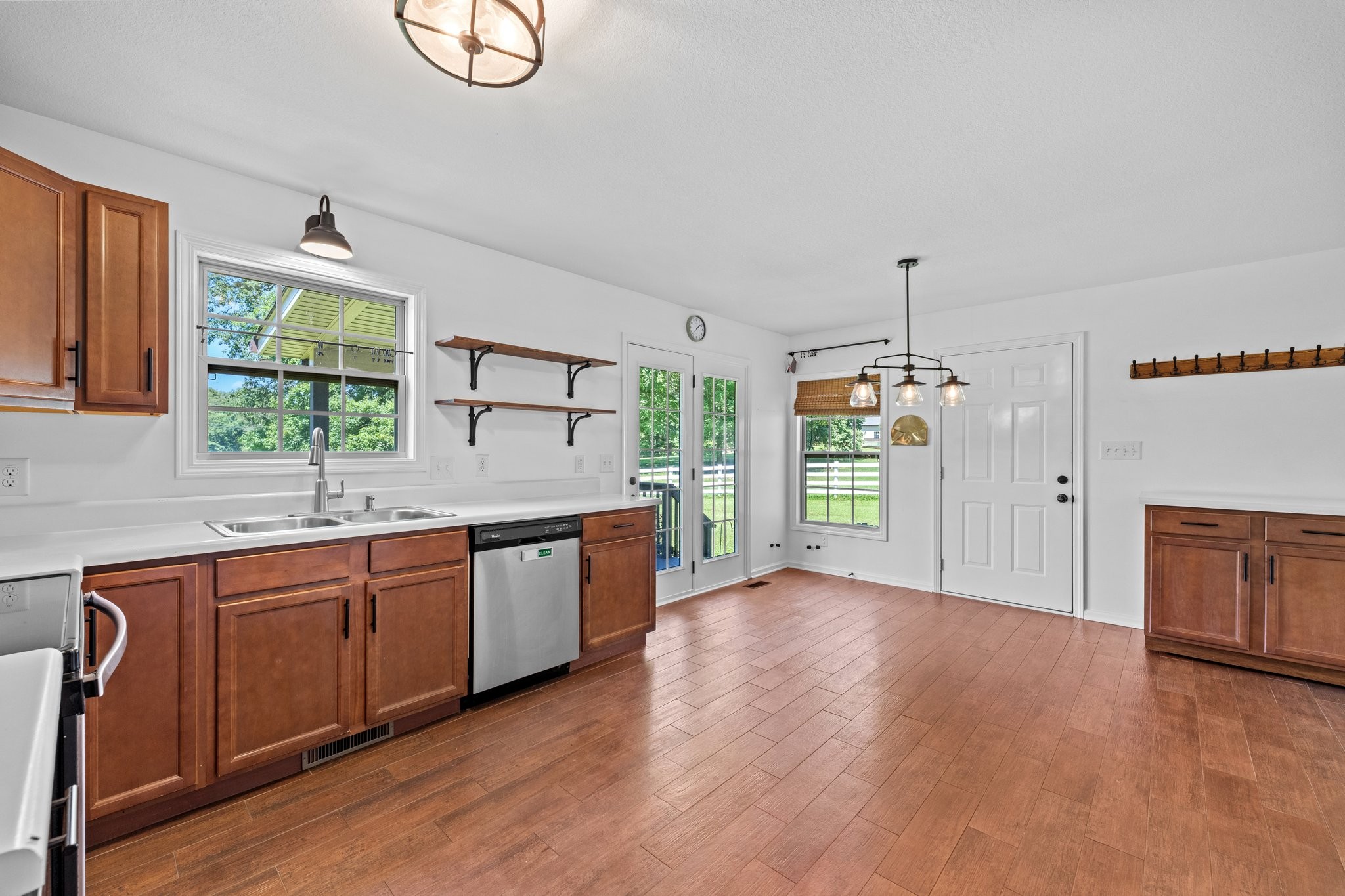 1335 Garrettsburg Road Clarksville, TN 37042 - Photo 16 of 41