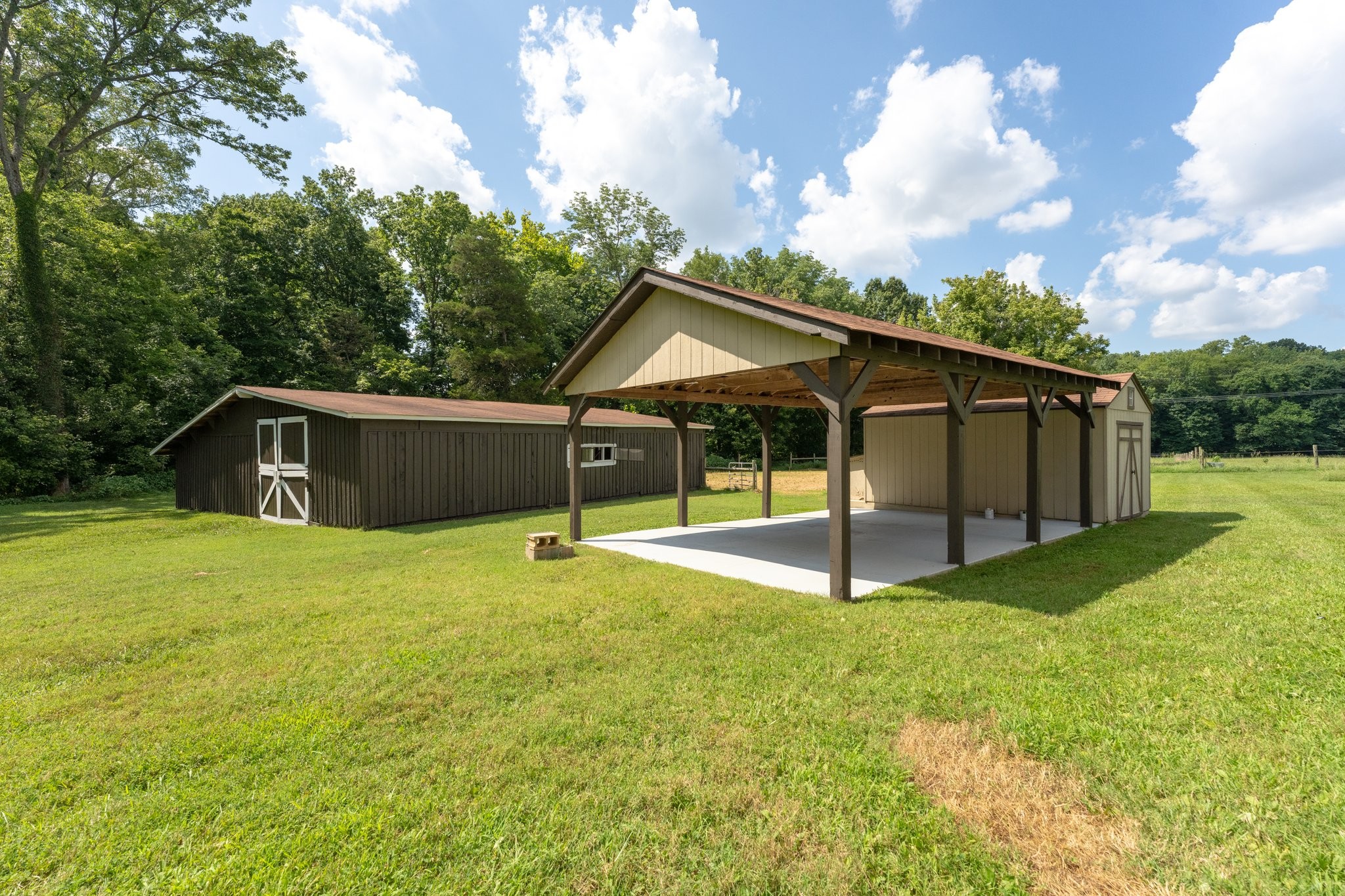 1335 Garrettsburg Road Clarksville, TN 37042 - Photo 36 of 41