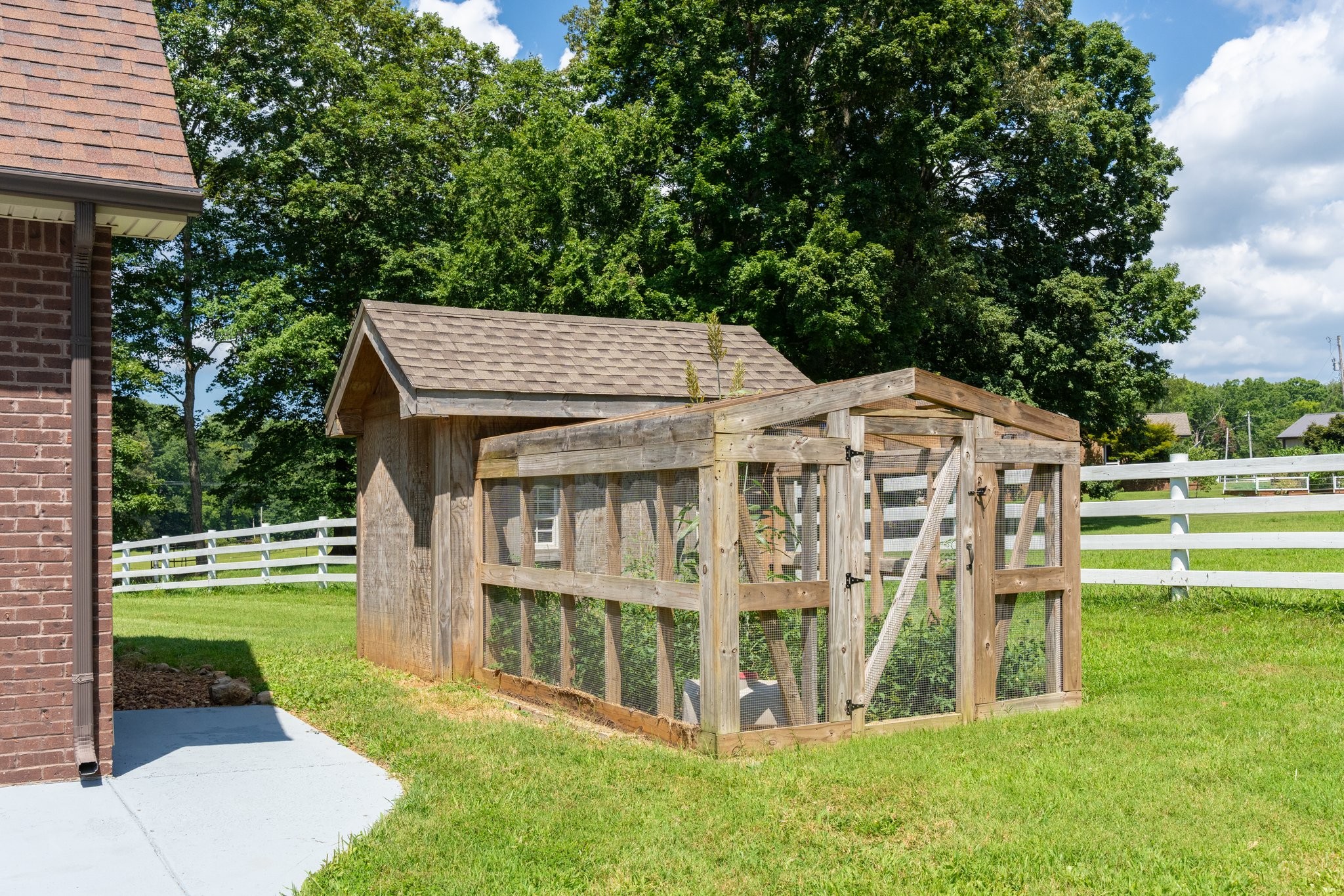 1335 Garrettsburg Road Clarksville, TN 37042 - Photo 6 of 41