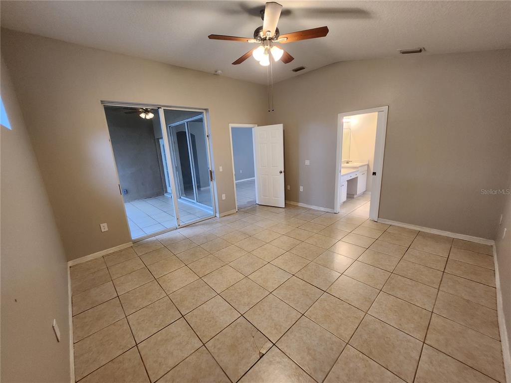 22707 Roderick Drive Land O' Lakes, FL 34639 - Photo 13 of 28