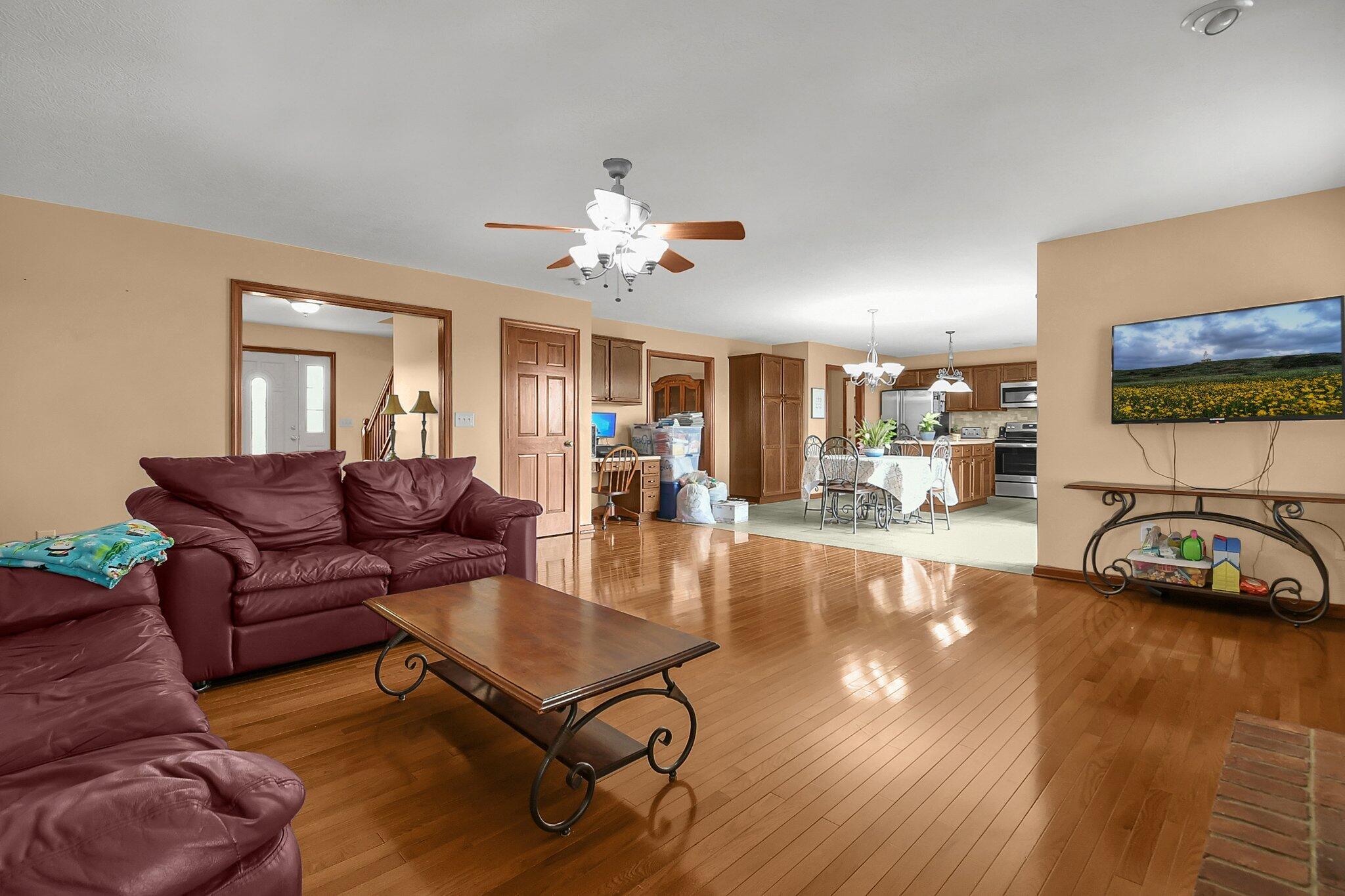 5920 Highway 56 Circleville, OH 43113 - Photo 8 of 39 8-web-or-mls-5920-oh-56