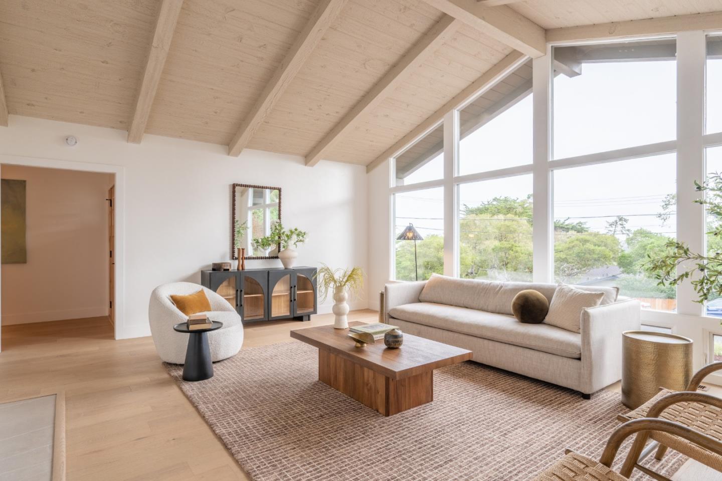 1121 Circle Road Pebble Beach, CA 93953 - Photo 4 of 31