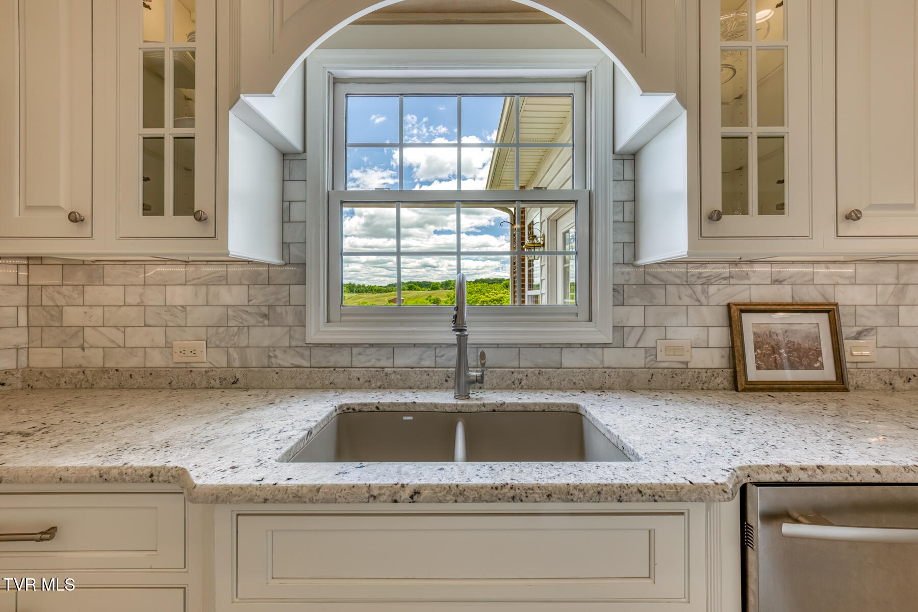 151 Laurel Ridge Drive Jonesborough, TN 37659 - Photo 27 of 106 151 Laurel Ridge Dr-28