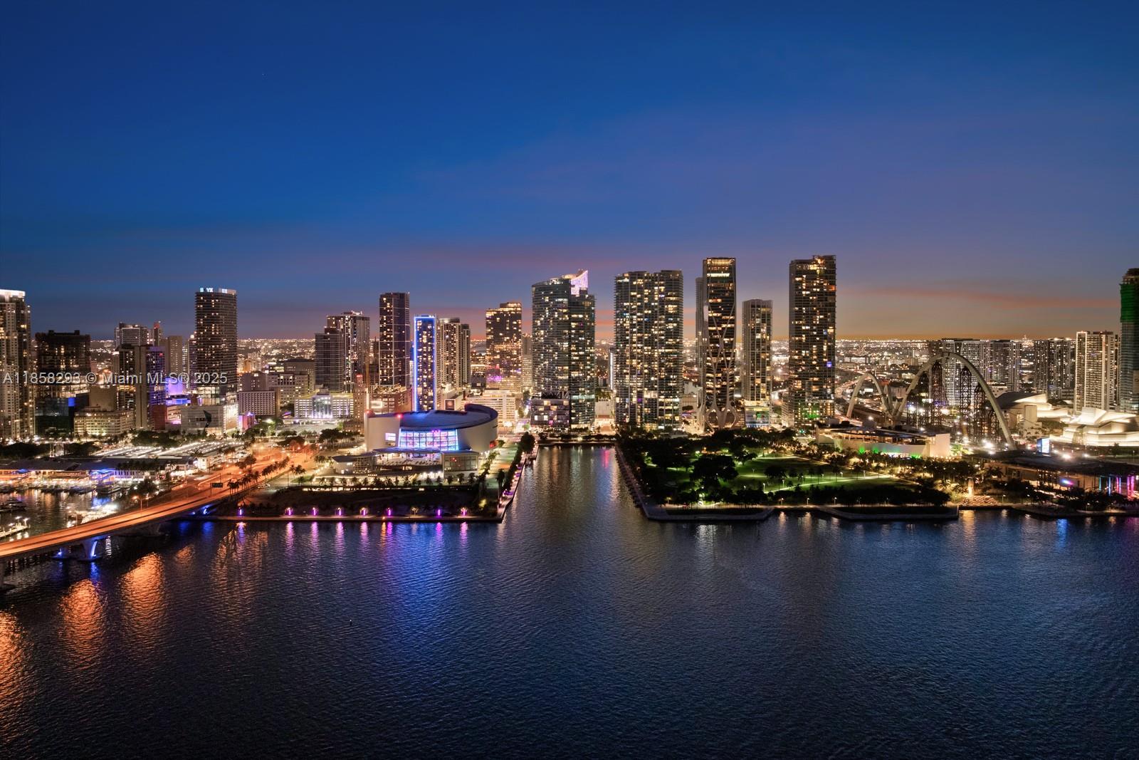 888 Biscayne Boulevard, Unit 5701 Miami, FL 33132 - Photo 34 of 35 a view of ocean and city view