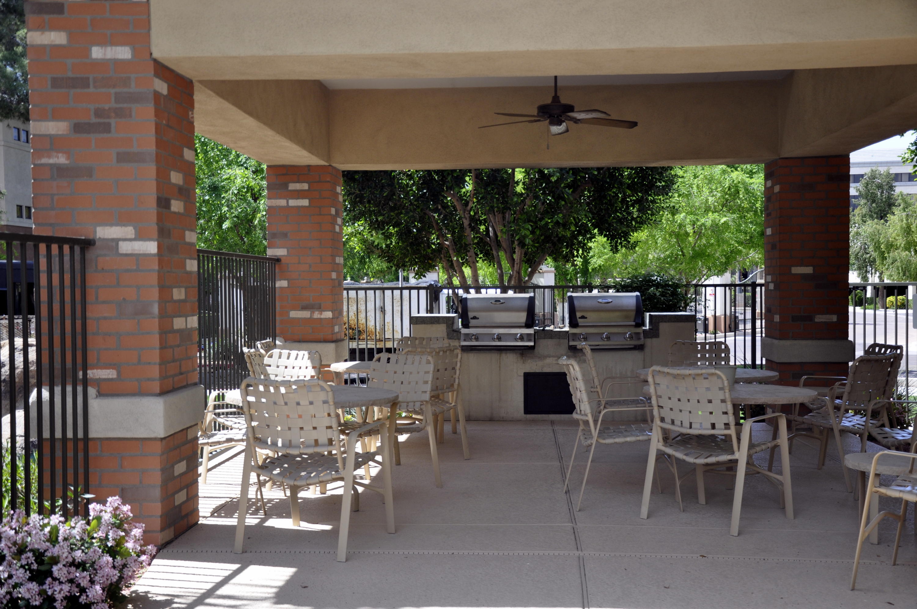 4488 East Thomas Road, Unit 2004 Phoenix, AZ 85018 - Photo 8 of 30 Ramada with Gas Grills