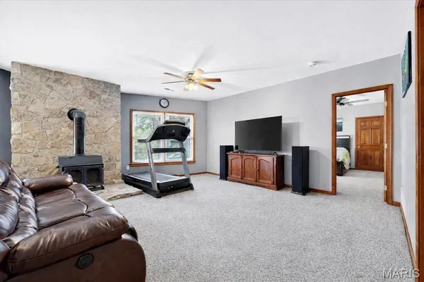 $599,900 | 9381 East Vista Drive, Hillsboro, MO 63050