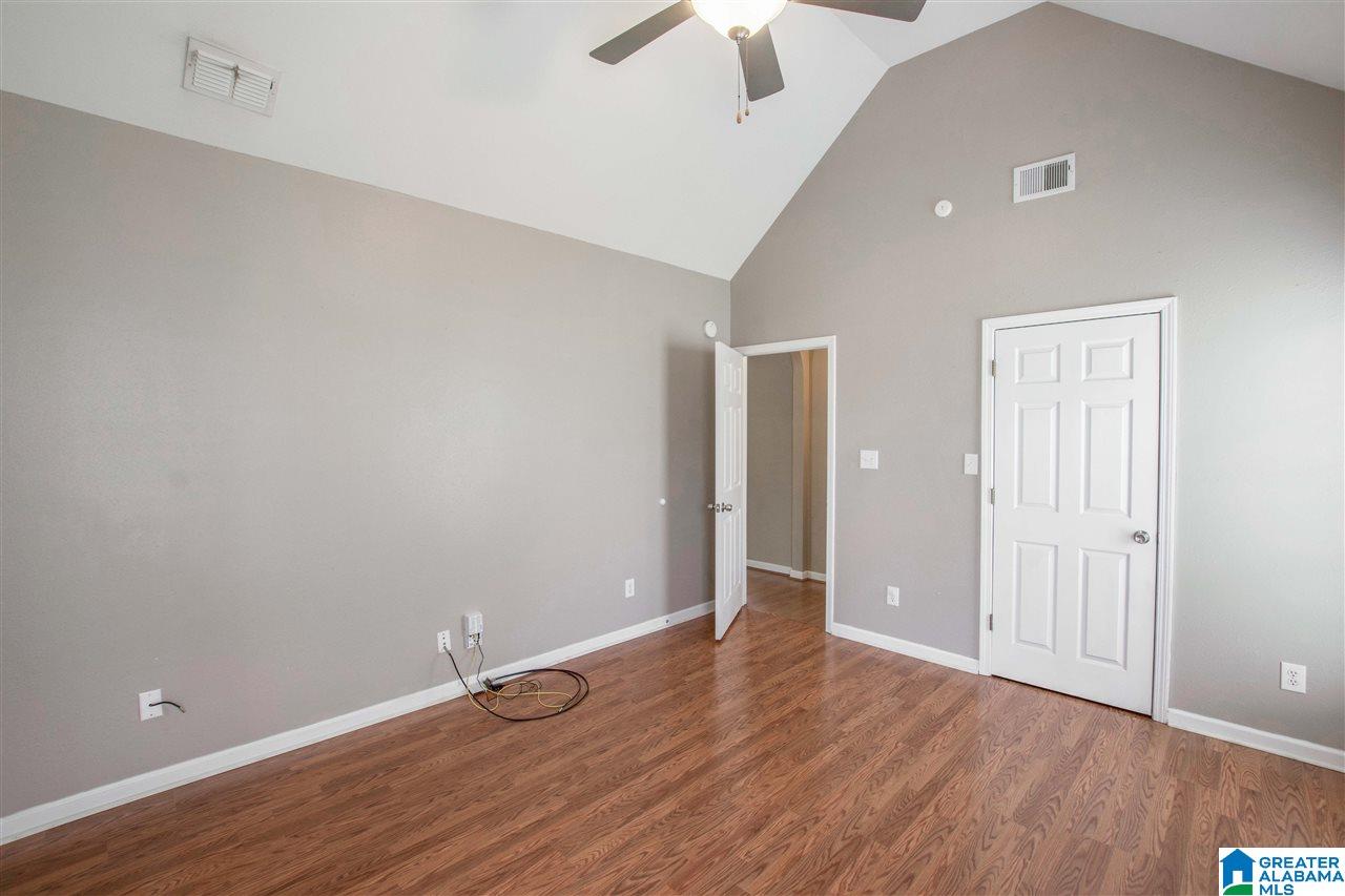 133 Mayfair Lane Calera, AL 35040 - Photo 9 of 26