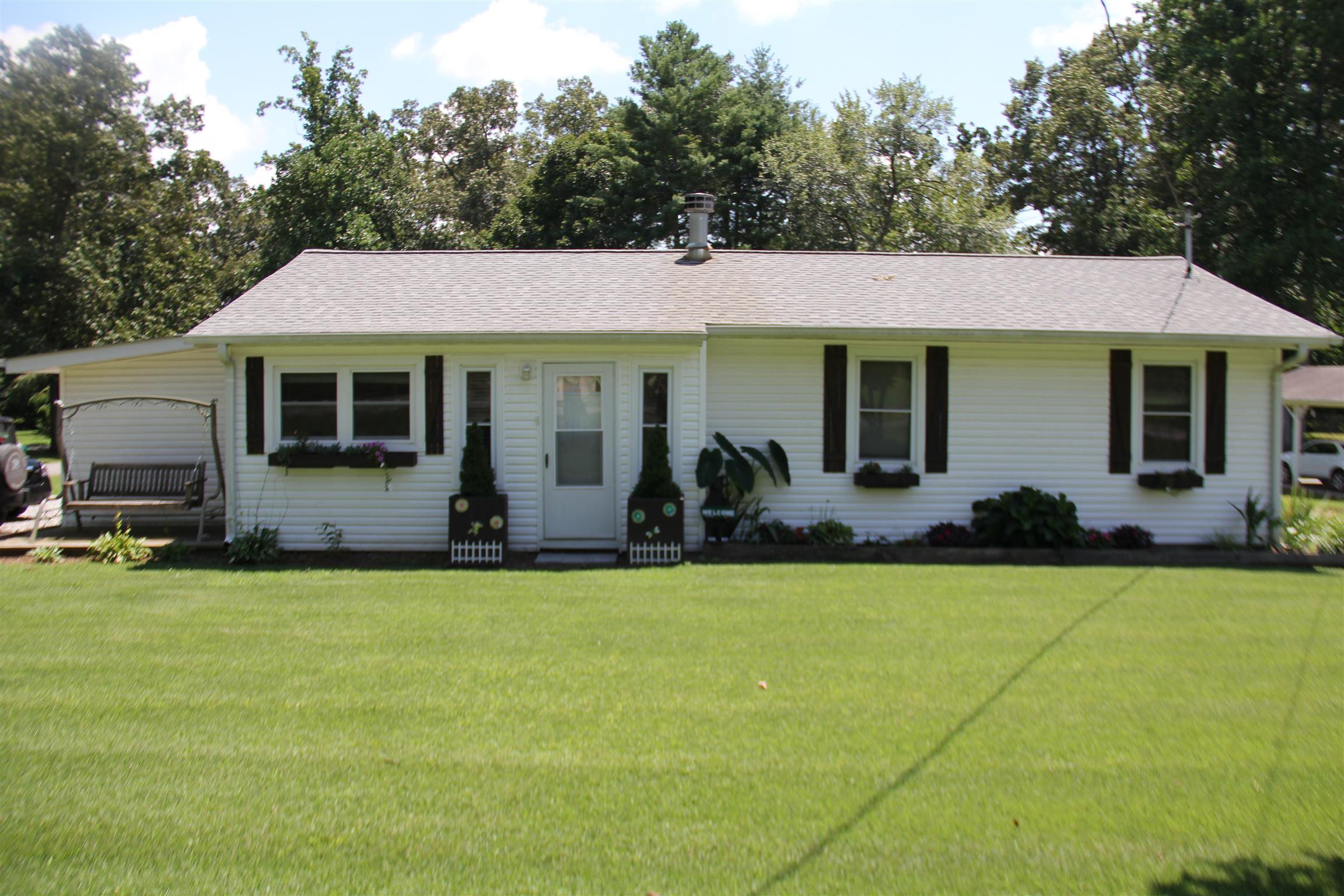 159 Myers Road Winchester, TN 37398 - Photo 3 of 26 Sits on Corner Lot