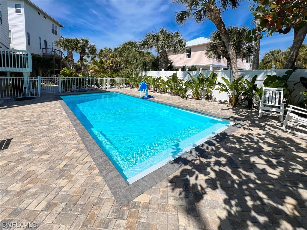 4480 Panama Shell Drive Upper Captiva, FL 33924 - Photo 49 of 50 a view of a backyard