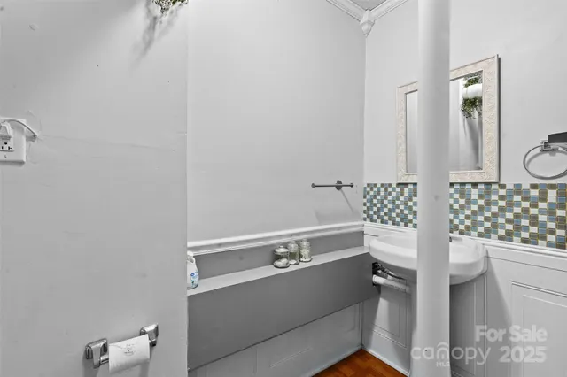 a bathroom with a sink and a toilet