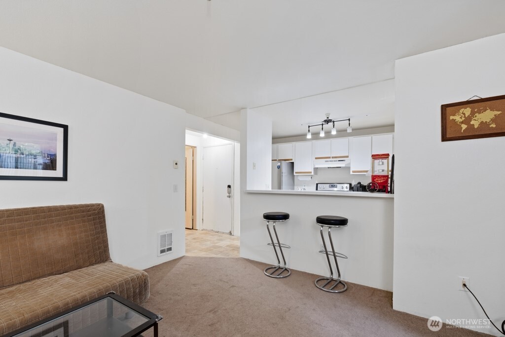 7453 Newcastle Golf Club Road, Unit M203 Newcastle, WA 98059 - Photo 8 of 23