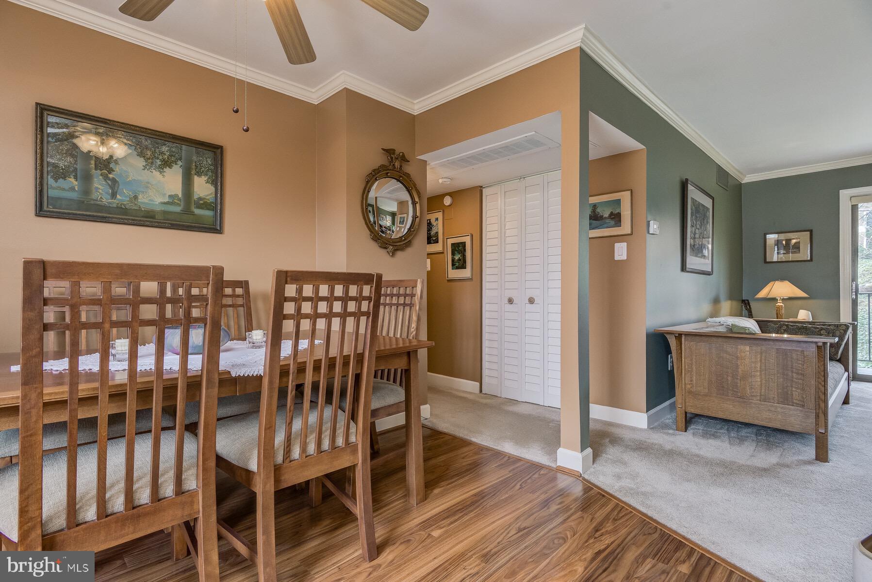 17816 Buehler Road, Unit 166 Olney, MD 20832 - Photo 13 of 38 Crown molding; lovely earth tones