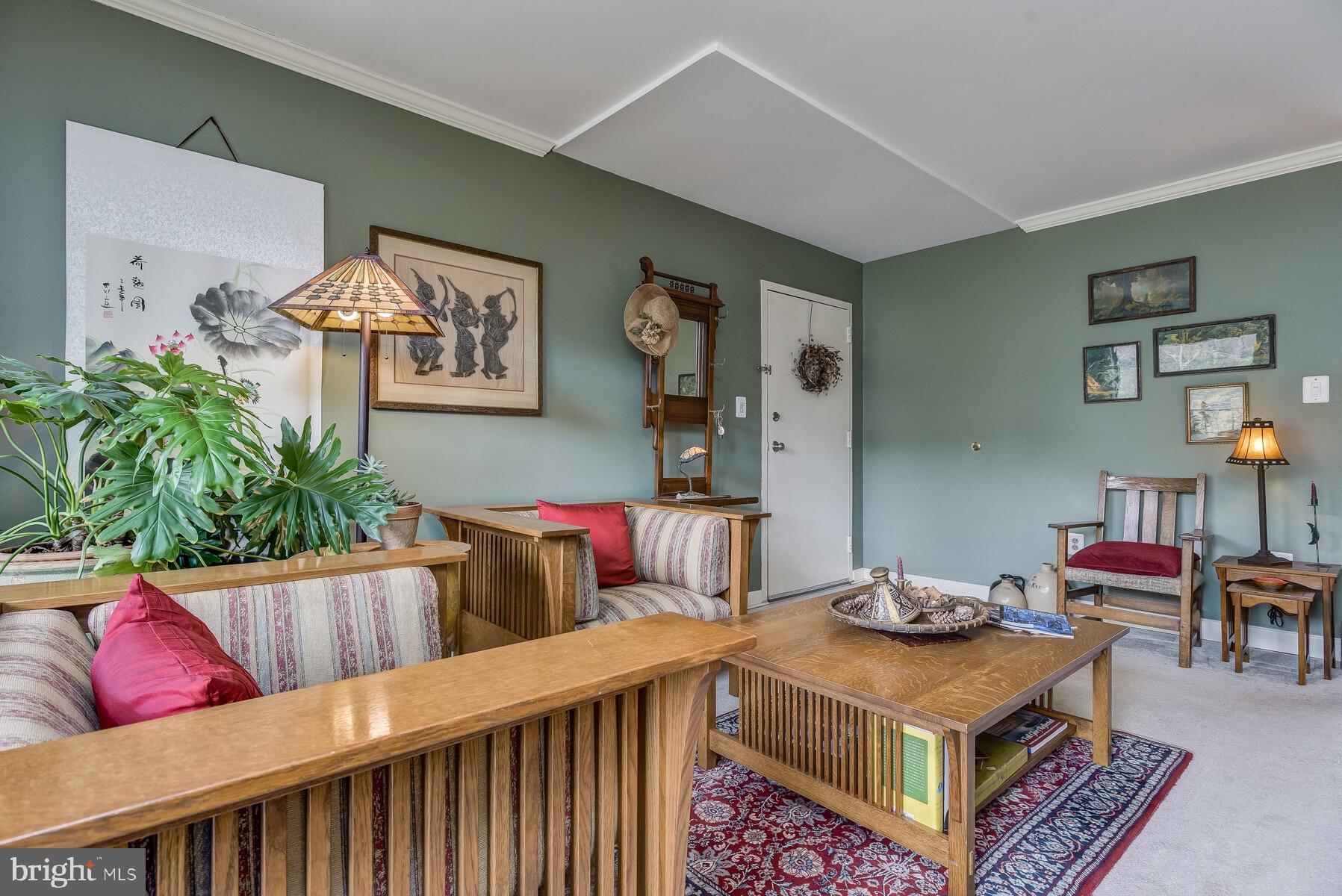 17816 Buehler Road, Unit 166 Olney, MD 20832 - Photo 5 of 38 Warm and welcoming