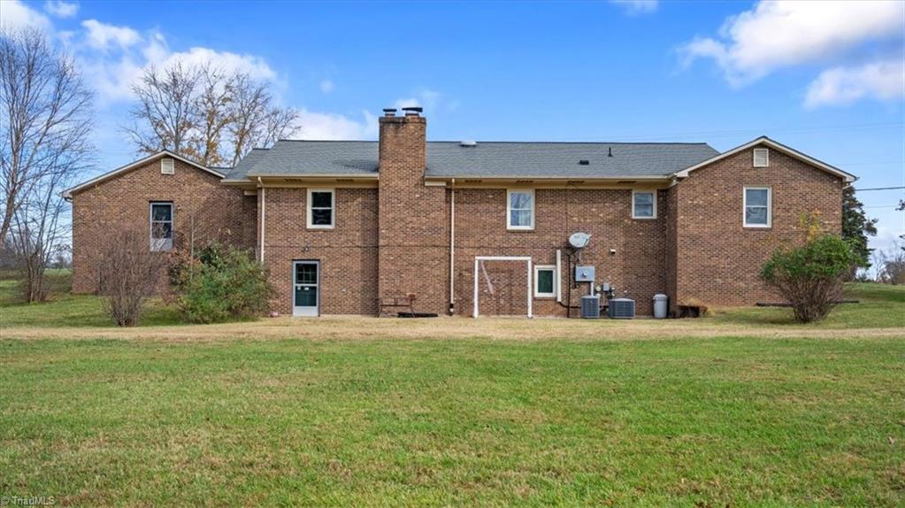2134 Mayfield Road Ruffin, NC 27326 - Photo 5 of 49