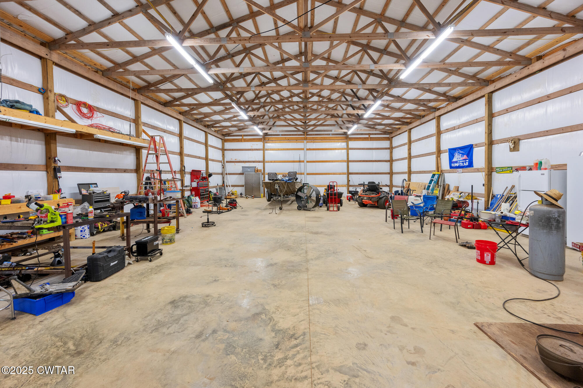 1401 Camper Road Decaturville, TN 38329 - Photo 38 of 40 a view of a storage in a room