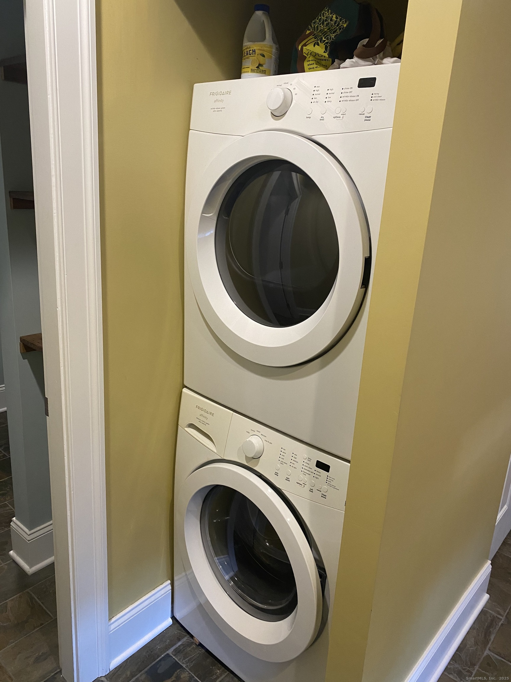 103 West Broad Street, Unit 1 Stonington, CT 06379 - Photo 10 of 15