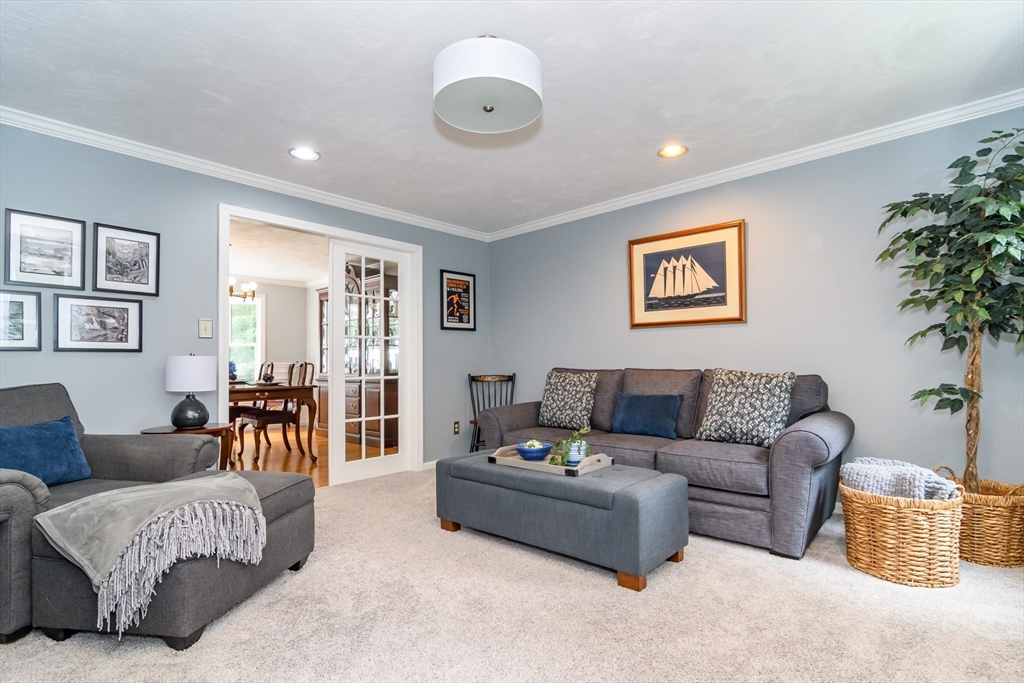 19 Nathan Road Mansfield, MA 02048 - Photo 14 of 38