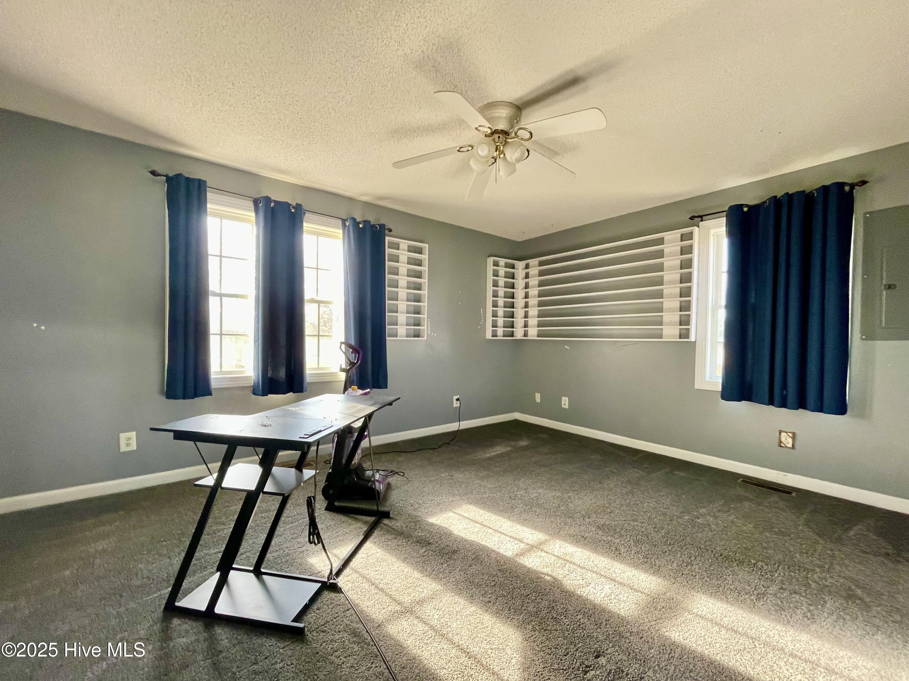 1551 David Rogerson Road Williamston, NC 27892 - Photo 15 of 21 IMG_7925