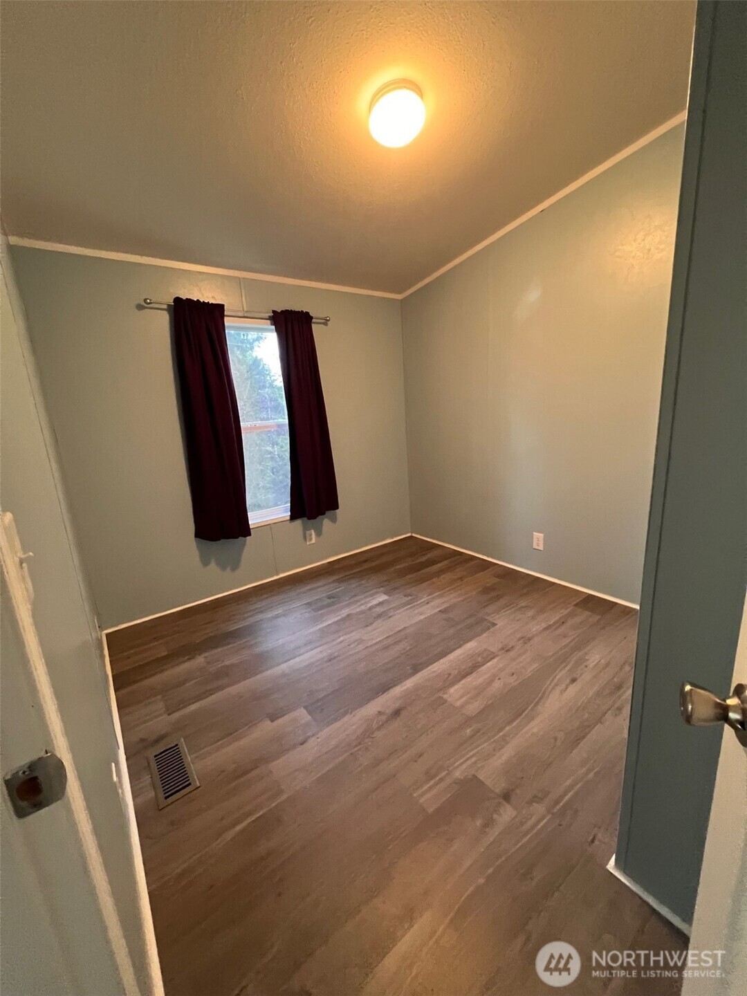 4731 East Rasor Road Belfair, WA 98528 - Photo 11 of 21 a view of walk in closet