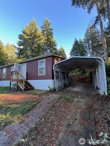 $1,800 | 4731 East Rasor Road, Belfair, WA 98528