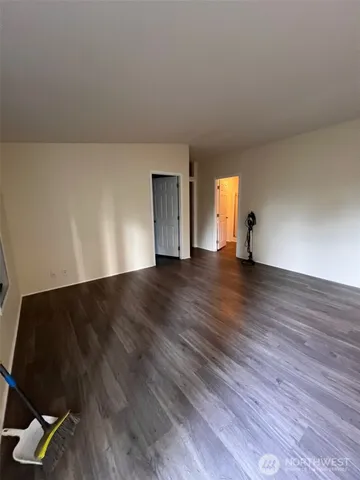 $1,800 | 4731 East Rasor Road, Belfair, WA 98528