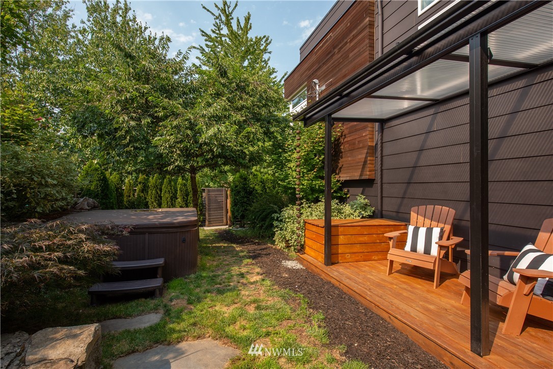 3217 East Spring Street Seattle, WA 98122 - Photo 31 of 33 a view of a backyard with sitting area